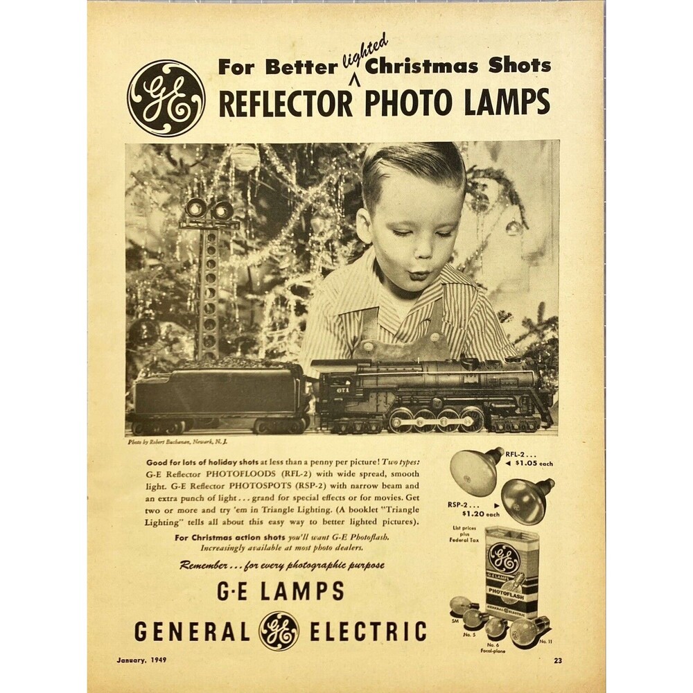 General Electric Reflector Photo Lamps "For better Christmas Shots" Vtg Ad 1949